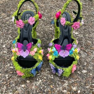 Vibrant Floral & Butterfly Platform Garden Fairy Heels